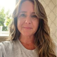 Meet my work wife 👩🏼‍❤️‍👩🏽