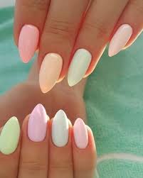 We have summer nails for everyone from elegant glitter manicures to bold patterns and colors. 18 Cute Summer Nails Designs To Copy Right Now Nails Spring Nail Art Rainbow Nails