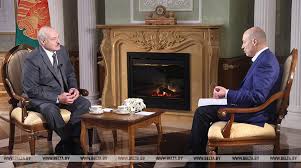 Bert ira gordon (born september 24, 1922) is an american filmmaker and visual effects artist. Lukashenko Dal Intervyu Izvestnomu Ukrainskomu Zhurnalistu Dmitriyu Gordonu