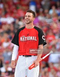 National League All Star Kris Bryant Of The Chicago Cubs Looks On And Kris Bryant Kris Bryant Cubs Kris Bryant Chicago Cubs