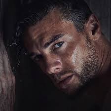 Aaron Wolber's Instagram, Twitter & Facebook