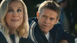 Actress and comedian, Robin Duke, best known to Schitt's Creek fans as  Blouse Barn owner, Wendy Kurtz, was Catherine O'Hara's replacement when she  quit SNL as a regular. Those two go way