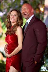 Dwayne douglas johnson, also known as the rock, was born on may 2, 1972 in hayward, california. Dwayne Johnson Starportrat News Bilder Gala De