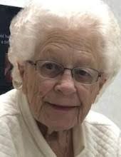 Phyllis Warden's Instagram, Twitter & Facebook