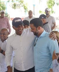 Información llegada a DuoMedio indica que el Partido Revolucionario Moderno  en la provincia Espaillat estaría avanzando hacia un entendimiento político  entre los sectores que encabezan Andrés Bautista García y Carlos Gómez. De