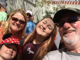 🌞Welcome!!! I'm Deanna! I'm the Pampered Chef Consultant! :) 🌞I'm a  mother of 4 kids. Sonya is my oldest, then Breanna, Kalysta and my baby  (okay he's 6 but still my baby)