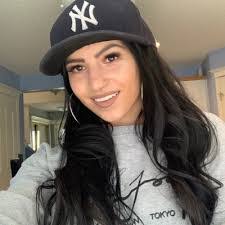 Natasha Albert's Instagram, Twitter & Facebook