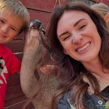 Bethany Toney's Instagram, Twitter & Facebook