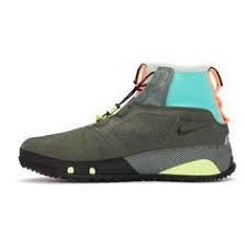 Ini biasanya dipadankan dengan pakaian kasual wanita untuk kelihatan santai. 170 Nikes Ideas Nike Shoes Adidas