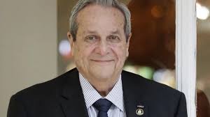 The Only Thing Taken to Cuba Were Che's Hands,' Says the Man Who Captured  Him