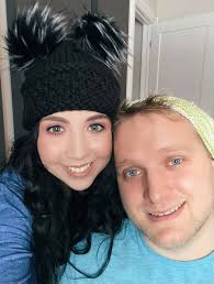 Did anyone's sweater from the gifts disappear? I was super pumped about it.