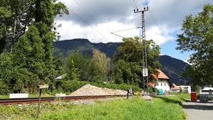 Maybe you would like to learn more about one of these? Bauarbeiten Auf Der Bahnstrecke Freilassing Berchtesgaden
