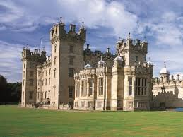 Floors Castle Kelso Scotland Castle Scottish Castles Beautiful Ruins