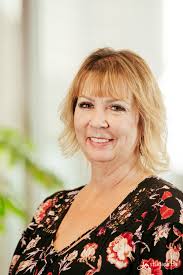 Lynn Arsenault's Portrait Session Photographed at Her Downtown Office For  She's So Brave by Discovery House