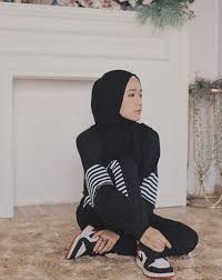 Ally iskandar + farah lee by dopefilm. Dah Lelaki Perangai Cam Haram Farah Lee Marah Siapa Tu Bawang Rangers