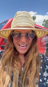 Last Undercover Concert tickets in South Florida are up for grabs with  @tconair at Miami Lakes Automall until 1pm! #KissCountry