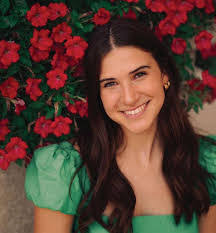 Lauren Frumkin's Instagram, Twitter & Facebook