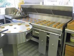 Mcdonald's pioneered fast food sweepstakes, today a promotional category unto itself. World S First Mcdonald Restaurant Amusing Planet Mcdonald S Restaurant Fast Food Franchise Mcdonalds Fast Food