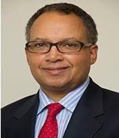 Kim Swan Hits First Golf Shot Launching PGA Tour Bermuda Championship at  Port Royal GC