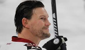 Franklin/ap, file) stephen whyno, ap hockey writer. Coyotes Will Retire Shane Doan S No 19 Jersey On Feb 24 Vs Jets