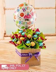 Buy Or Send Say Happy Birthday With A Delectable Edible Arrangement A Bowed Box That Includes Happy Birthday Bouquet Birthday Bouquet Birthday Candy Bouquet