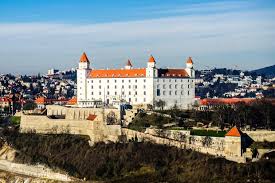 Slovensko kvůli omezeným dodávkám zemního plynu z ruska vyhlašuje nouzový stav. Na Slovensku Byl Prodlouzen Nouzovy Stav Do 29 Prosince 2020 Covid 19 Advokatni Denik