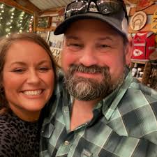 What businesses provide affordable tile and grout cleaning services for a  1,315 sq ft apartment?