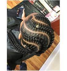 La Blackeuse A Repere Sur Pinterest Quelques Tresses Plaquees Egalement Cornrows En Anglais De Quoi Vous Inspirer Pour Votr Coiffure Afro Cheveux Afro Coiffure