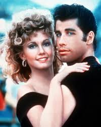 Olivia Newton-John Meninggal, John Travolta Tulis Pesan Menyentuh