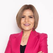 Sonia Corrales's Instagram, Twitter & Facebook