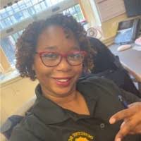 Sharena Taylor's Instagram, Twitter & Facebook