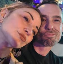 What are the brown birds in Louisiana and are they harmful to Bluebirds?