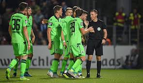 Die em 2021 startet am freitag, den 11.06.2021, mit den eröffnungsspiel türkei gegen italien und endet mit dem. 3 Liga 1860 Munchen Gegen Wurzburger Kickers Heute Live Im Tv Livestream Liveticker Verfolgen