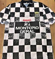 Belenenses benfica boavista famalicão farense gil vicente marítimo moreirense nacional paços de ferreira 1903. Boavista Home Baju Bolasepak 1997 1998