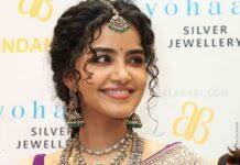 Gorgeous Trisha in Complete Bridal Diamond Jewellery Set