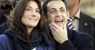 Recently divorced French president in whirlwind romance