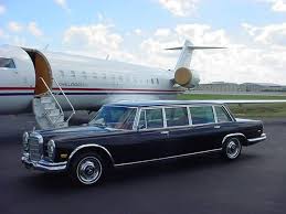 Old School Mercedes 600 Der Grosser This Is How A True Player Rolls Mercedes Benz Classic Mercedes Benz Amg Mercedes 600