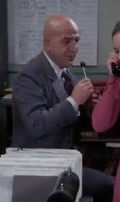 Telly Savalas as Kojak: A Gray Suit for the First Lollipop » BAMF Style