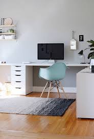 Schreibtisch Design Exklusive Ideen Fur Ihr Arbeitszimmer Archzine Net Ikea Schreibtisch Wohn Buro Buro Inspiration