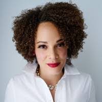 Hilary Dixon's Instagram, Twitter & Facebook