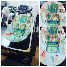 for sale baby chair good condation price 7 bd للبيع كرسي اطفال بحالة ممتازة السعر