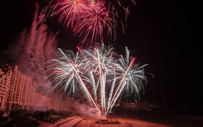 Biarritz : le feu d'artifice du 15 ao&ucirc;t en images