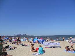 There are a couple of bars and eateries, serving good food setup your trip planning widget for best results, use the customized trip planning widget for stogi beach on your website.it has all the advantages. Plaza Stogi Z Widokiem Na Port Picture Of Stogi Beach Gdansk Tripadvisor