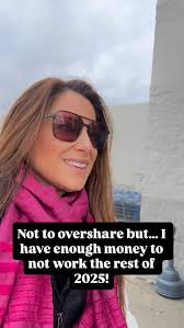 Who's ready for sunshine?! ☀️ Comment Overalls to shop! 🛍️ This Lepunuo  overalls is giving me all the sunshine vibes — comfy and effortless . I'm  obsessed with how easy it is