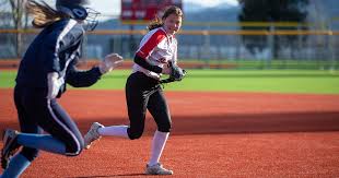 Bats stay hot as Bulldogs cruise to doubleheader sweep