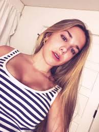 carley (@carley..blake)