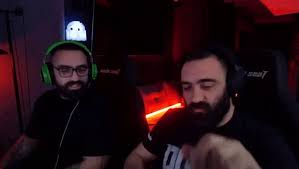 Uh_fan_zone (@uh_fan_zone) has created a short video on tiktok with music πρωτότυπος ήχος. Sakis Unboxholics Gif Sakis Unboxholics Diva Discover Share Gifs