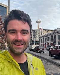 We lucked out and got the full Seattle experience, rain and everything!  💚☕️ Didn't realize they clean the gum wall every five years or so, so we  got to see it mostly