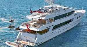 charter yacht 'lady m' featured in new