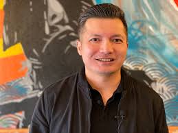 Banzai! A Sumo-Sized Sushi Special in Tower District